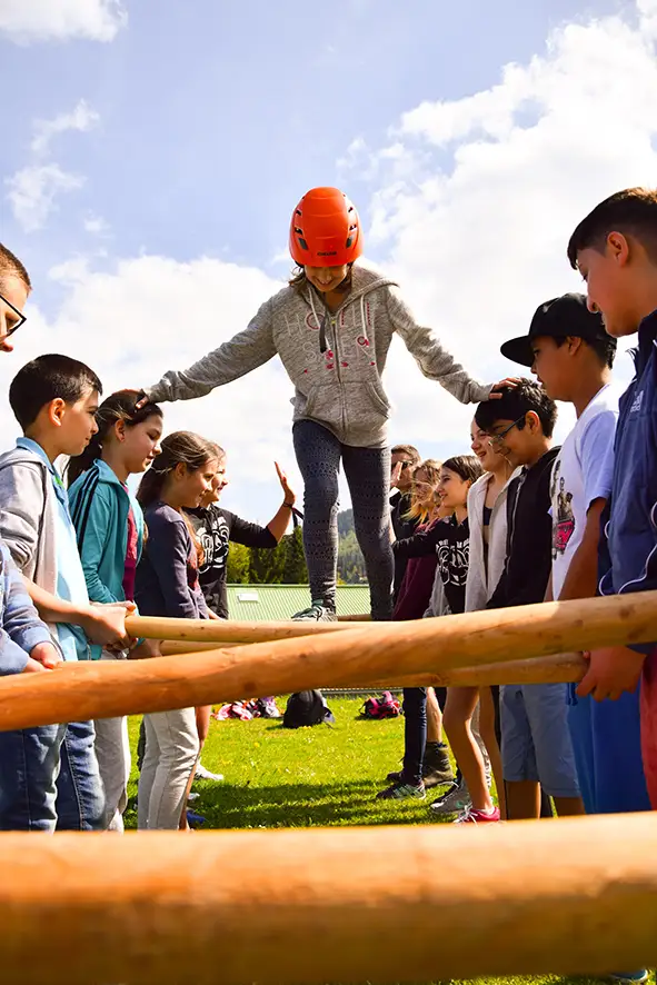 Kinderabenteuer im Wald Woodmood Schülerabenteuer Schülerausflug
